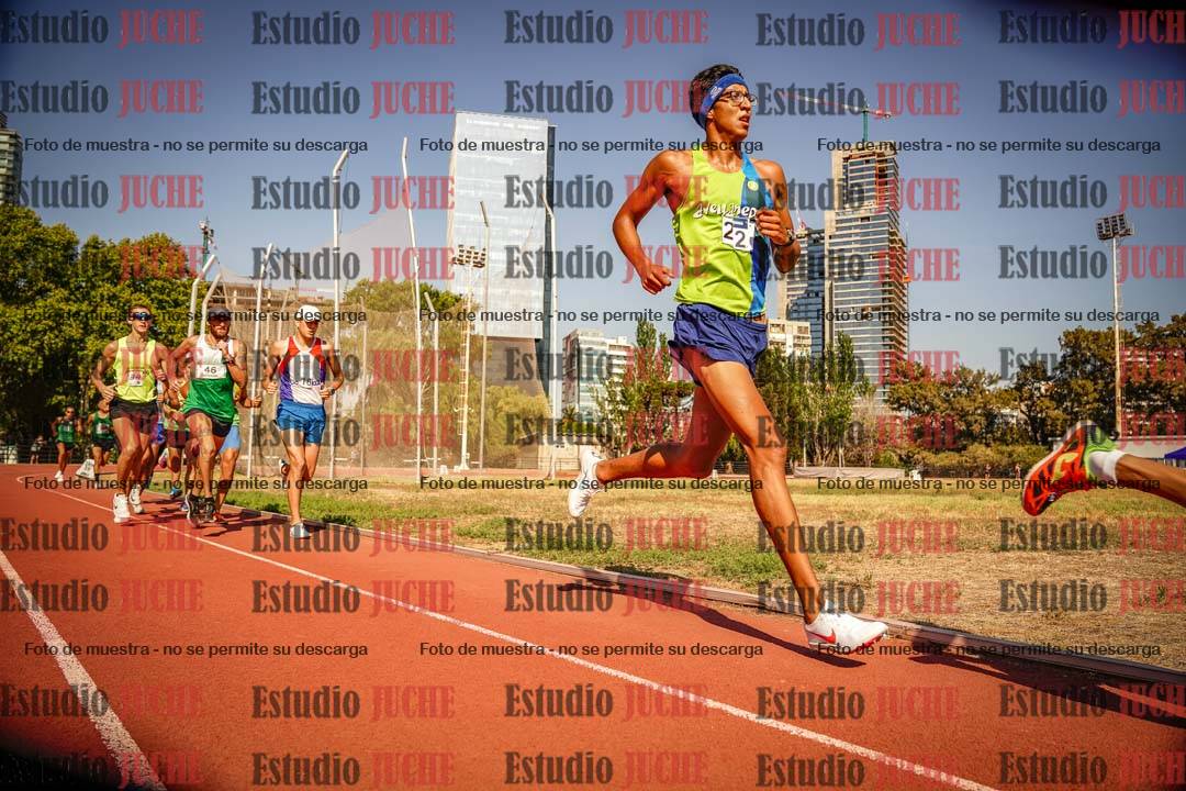 Fotos de los 3000 m llanos de varones