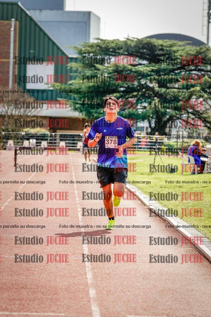 Fotos de los 1500 m con obstáculos de varones