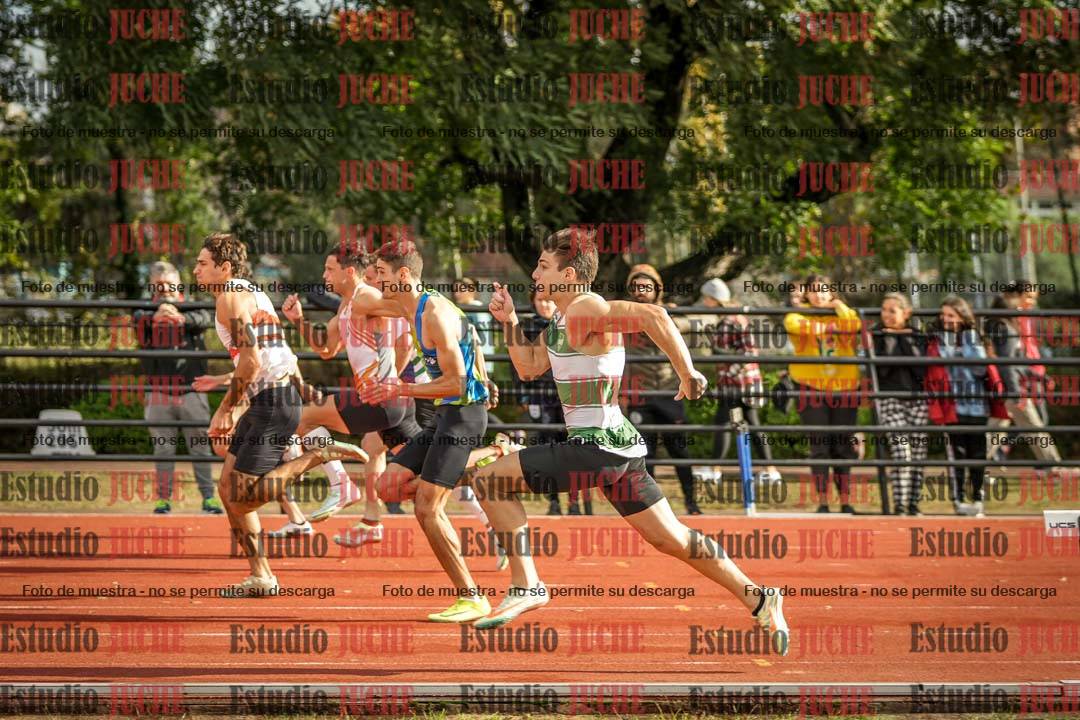 Fotos de los 100 m llanos de varones