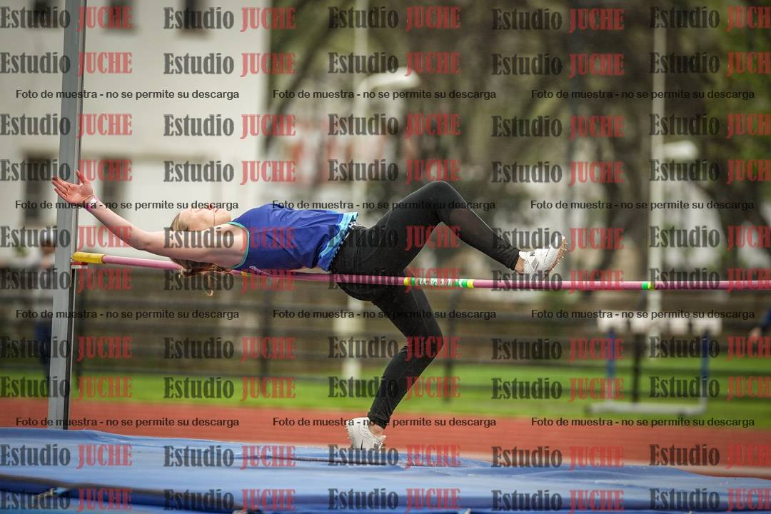 Fotos del salto en alto de mujeres y varones - todos los grupos