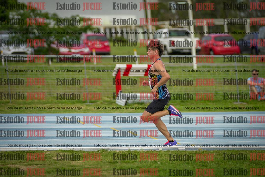Fotos de los 1000 m llanos de varones