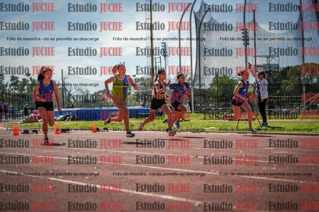 Fotos de los 80 m llanos de mujeres
