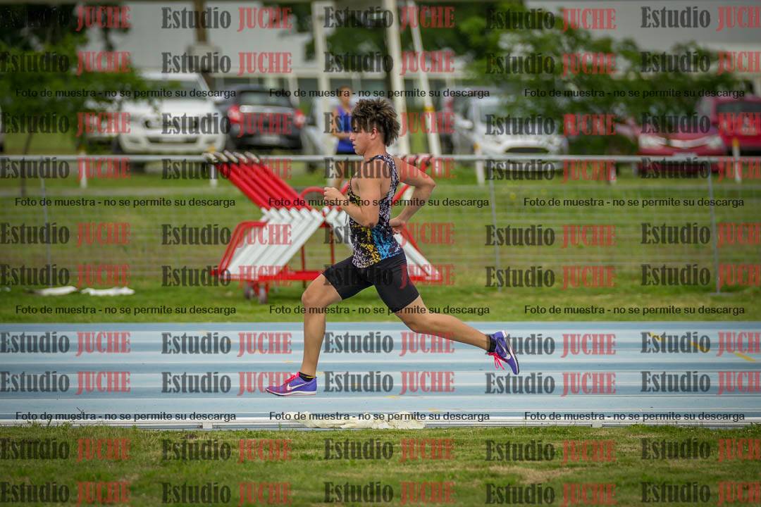 Fotos de los 1000 m llanos de varones