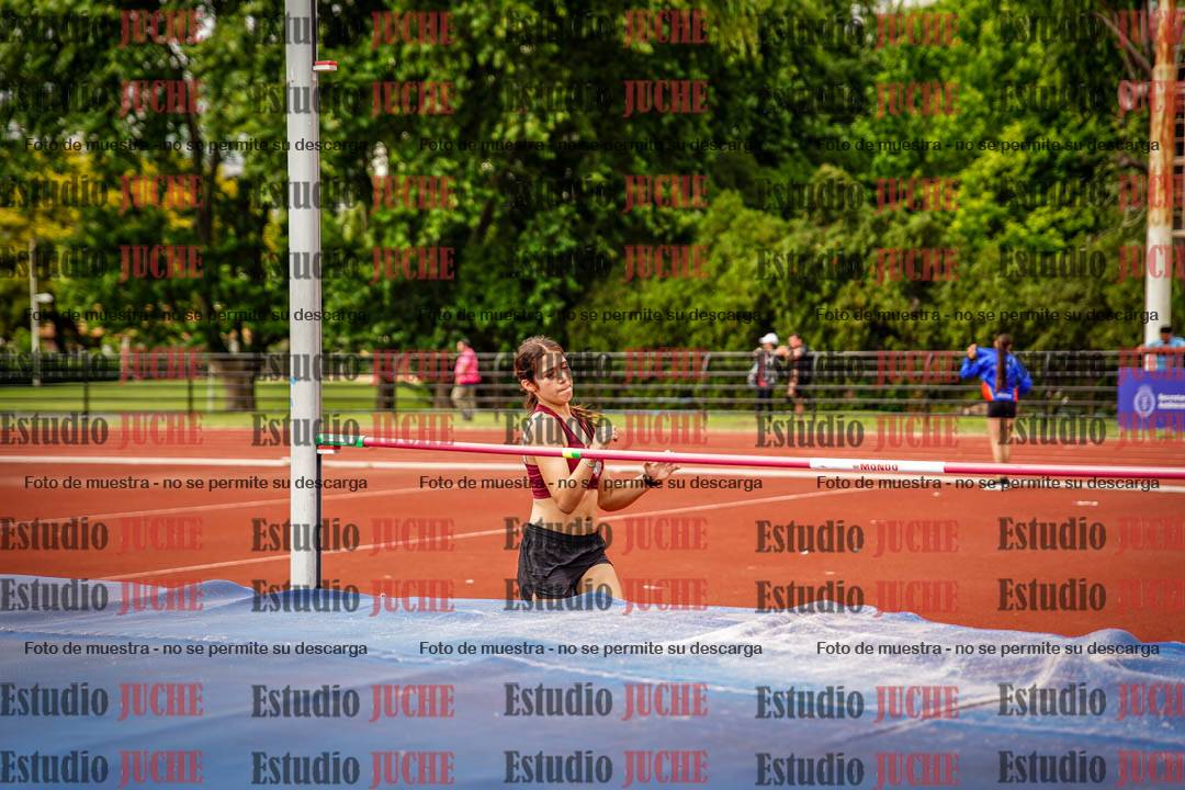 Fotos del salto en alto de mujeres