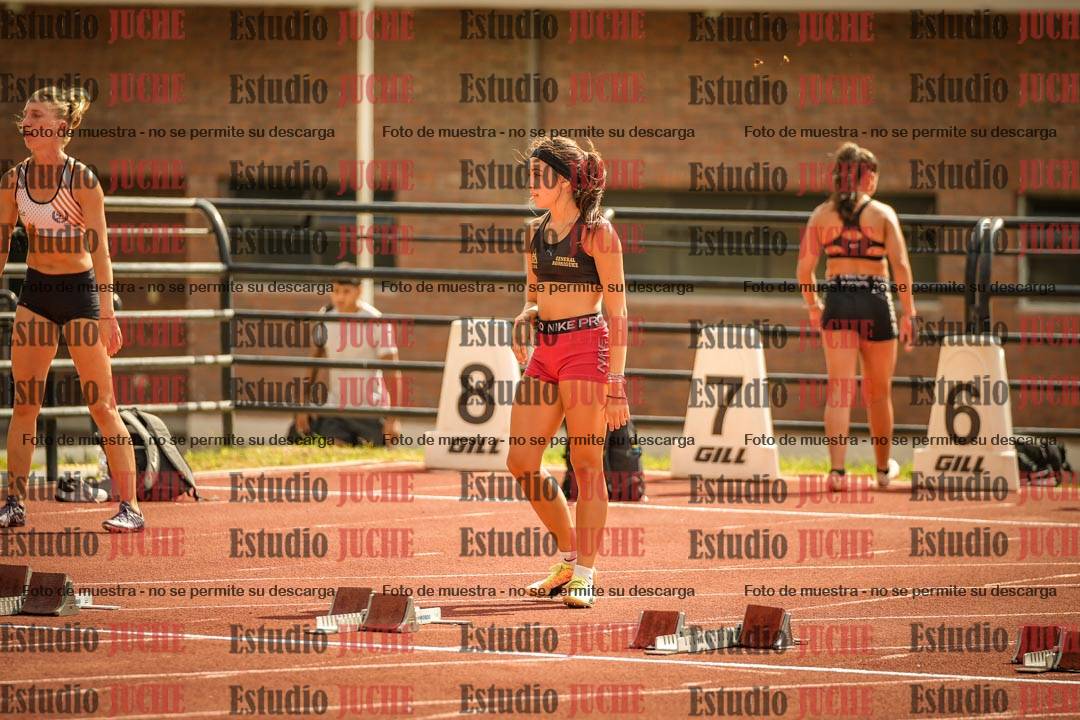 Fotos de los 100 m con vallas de mujeres