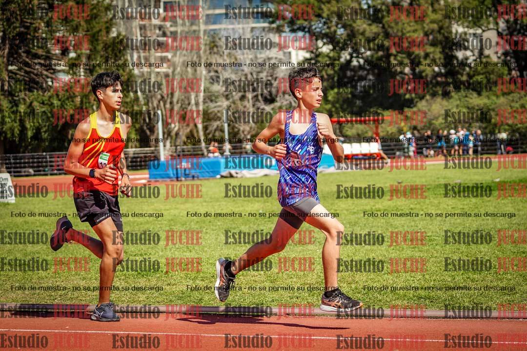 Fotos de los 2400 m de varones