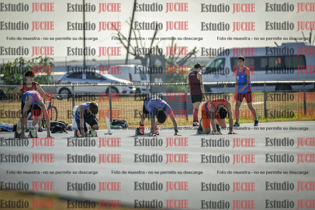 Fotos de los 100 m llanos de varones