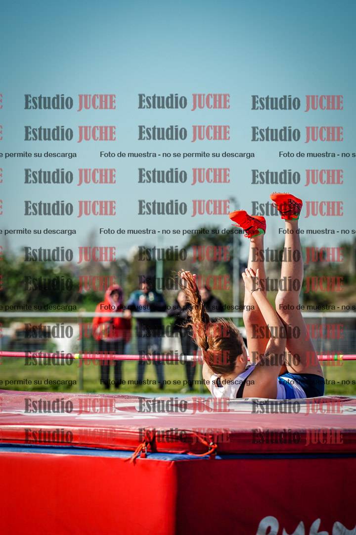 Fotos del salto en alto de mujeres - todas las categorías (incluye combinadas)