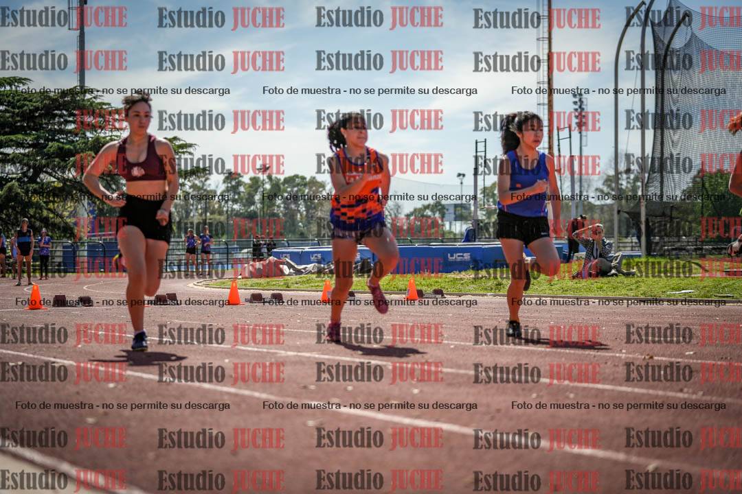 Fotos de los 80 m llanos de mujeres