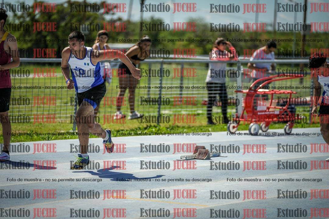 Fotos de los 200 m llanos de varones