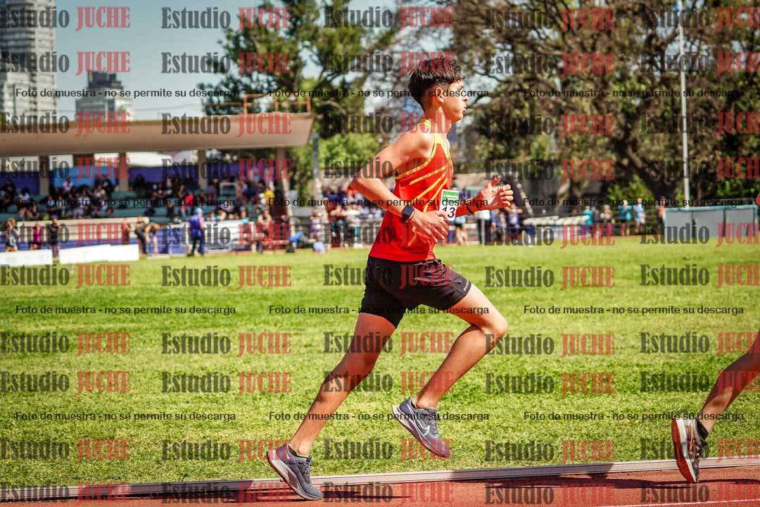 Fotos de los 2400 m de varones