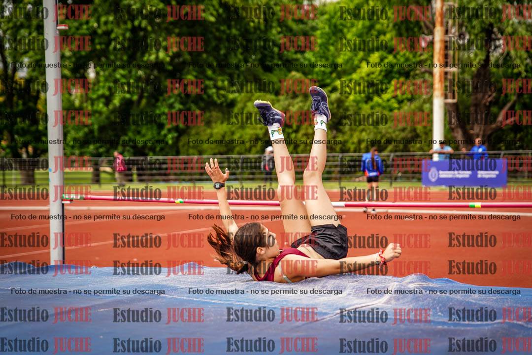 Fotos del salto en alto de mujeres