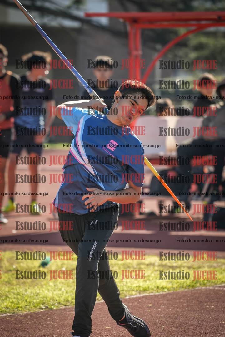 Fotos del lanzamiento de jabalina de varones