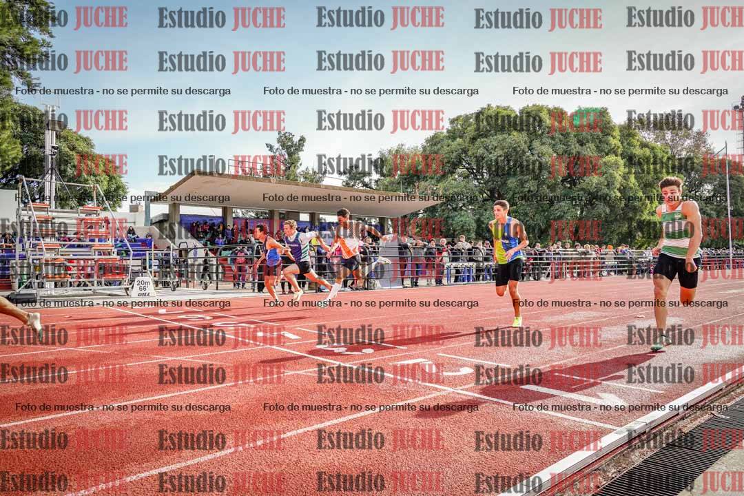 Fotos de los 100 m llanos de varones