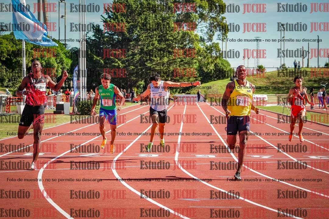 Fotos de los 200 m llanos de varones