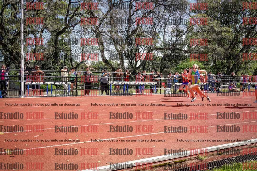 Fotos de los 80 m llanos de mujeres