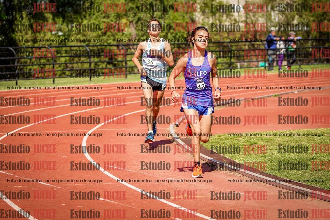 Fotos de los 2400 m de varones