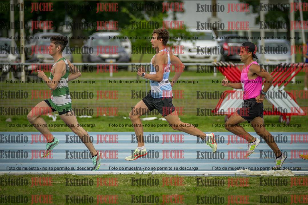 Fotos de los 1000 m llanos de varones