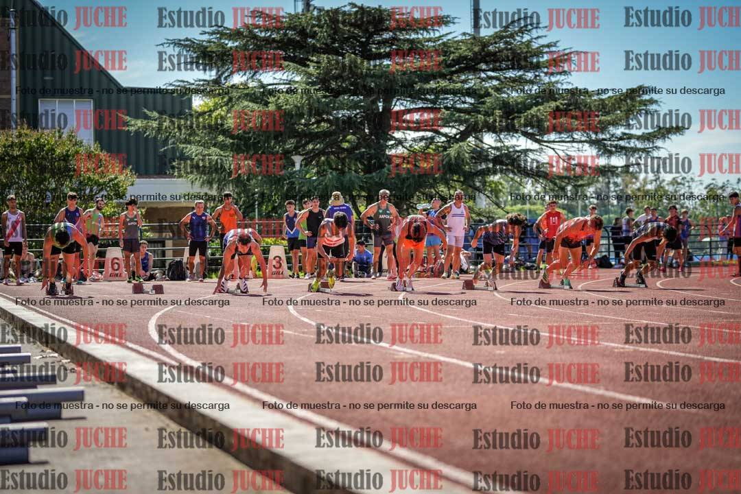 Fotos de los 100 m llanos de varones