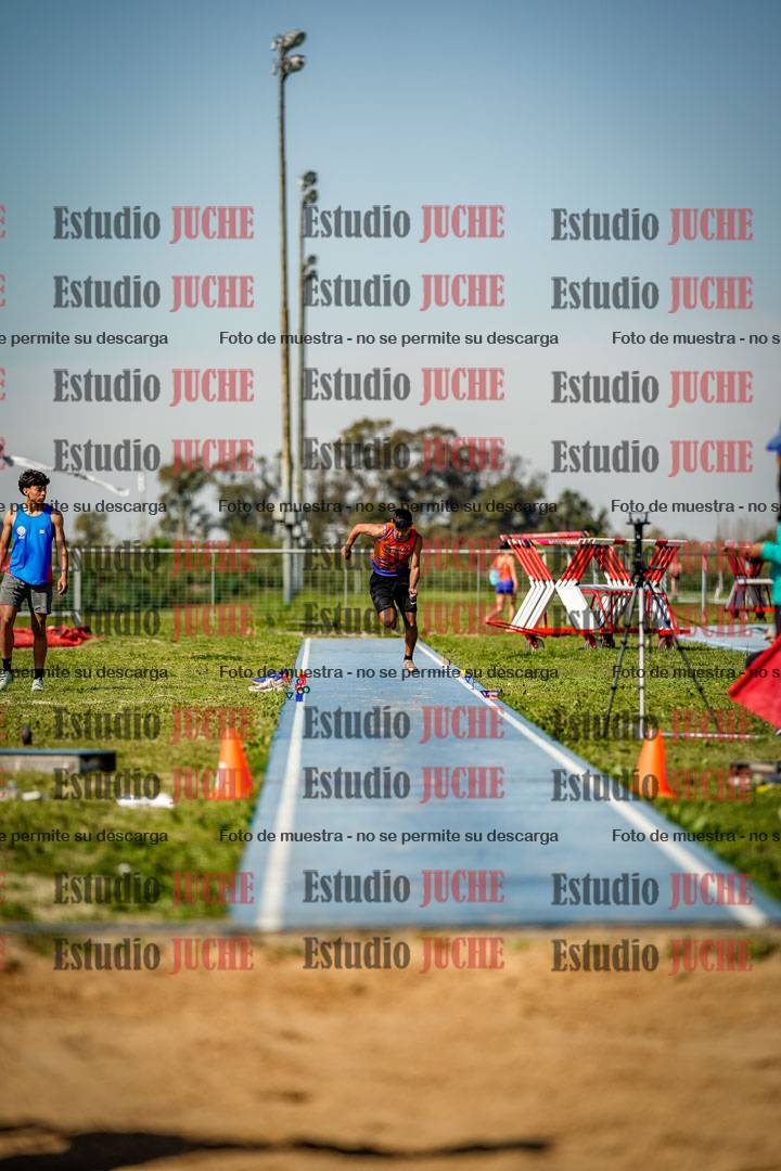 Fotos del salto triple de varones