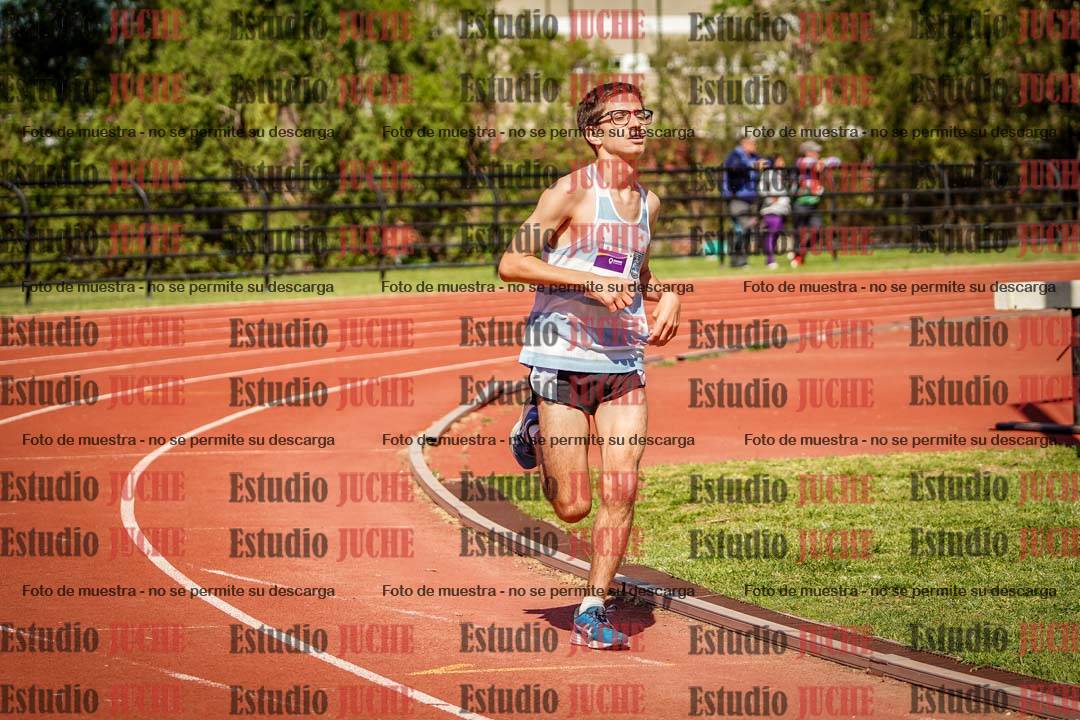 Fotos de los 2400 m de varones