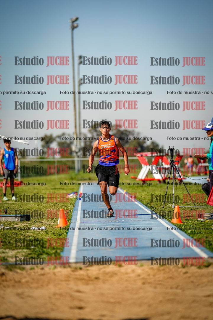 Fotos del salto triple de varones