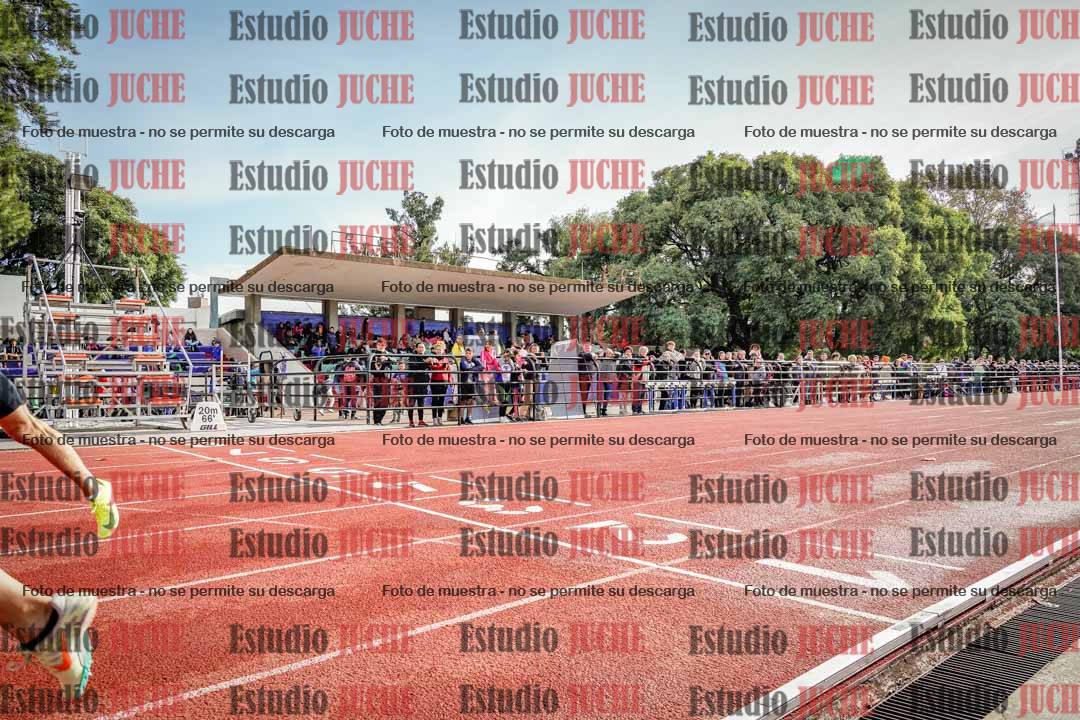 Fotos de los 100 m llanos de varones