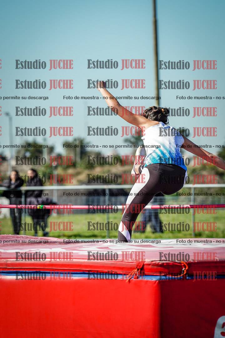Fotos del salto en alto de mujeres - todas las categorías (incluye combinadas)