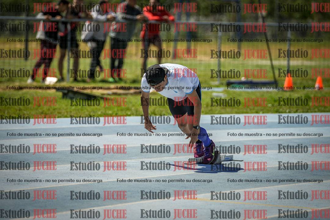 Fotos de los 200 m llanos de varones