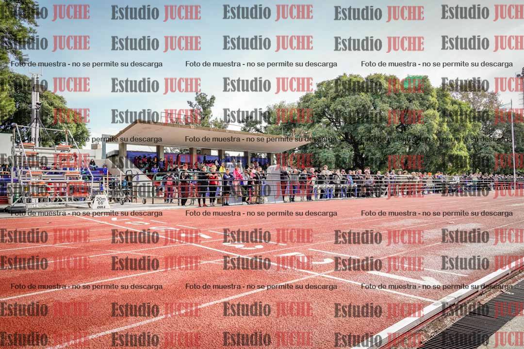 Fotos de los 100 m llanos de varones