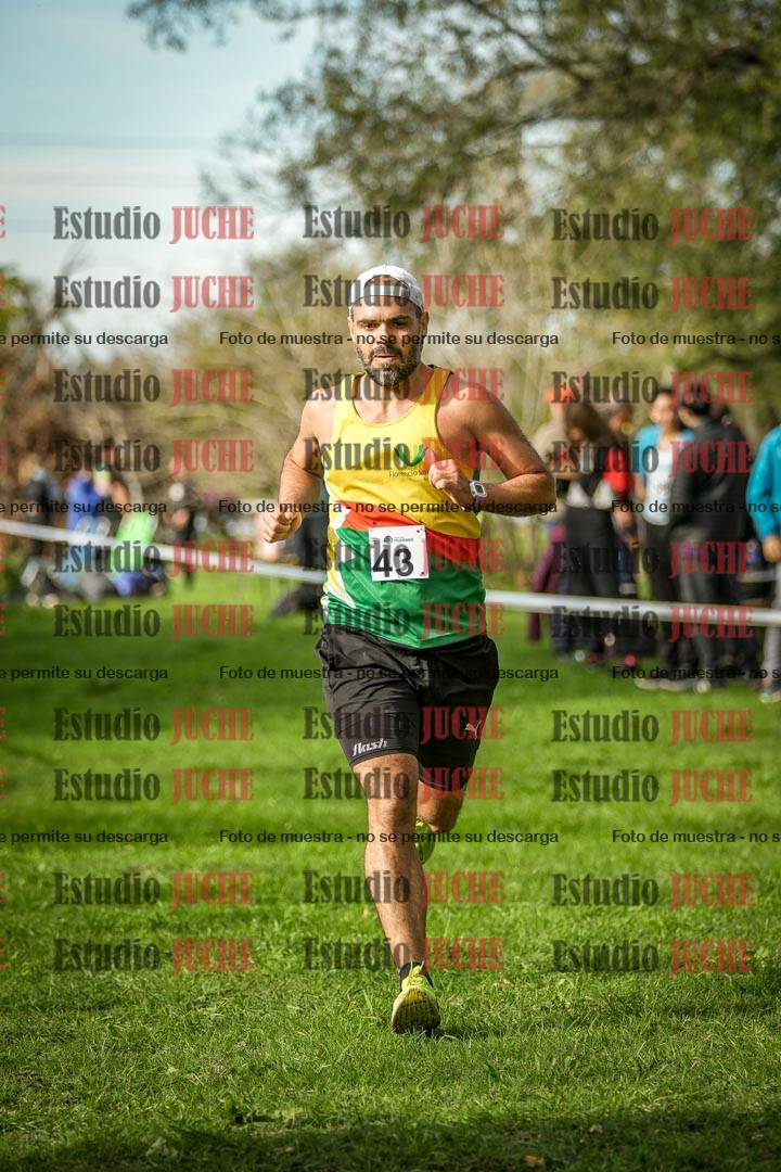 Fotos de la llegada del cross de 4000 m - varones