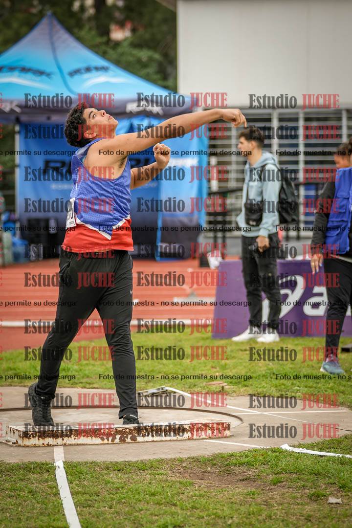 Fotos del lanzamiento de bala de varones