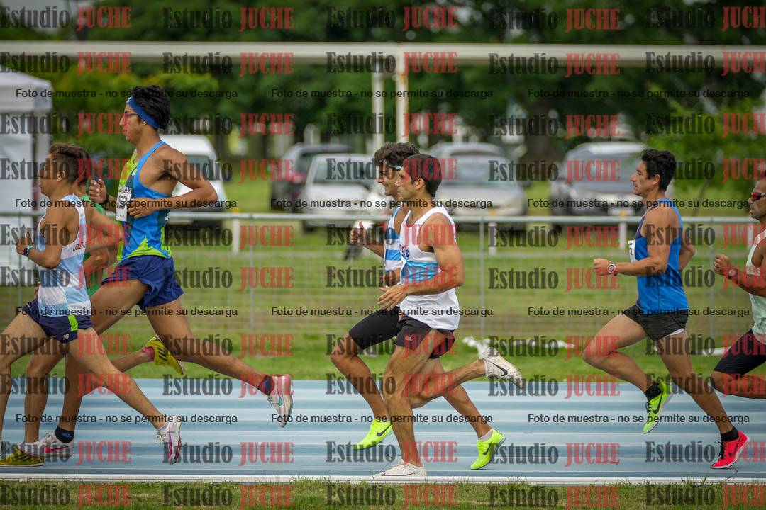 Fotos de los 1000 m llanos de varones