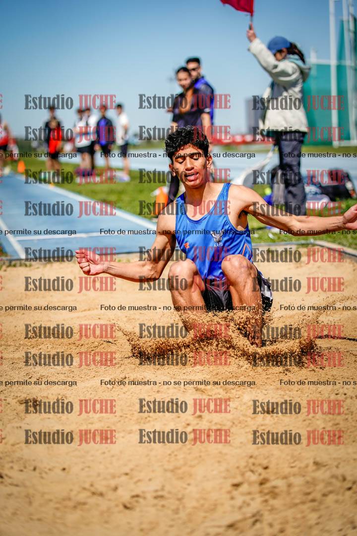 Fotos del salto en largo de varones - U15