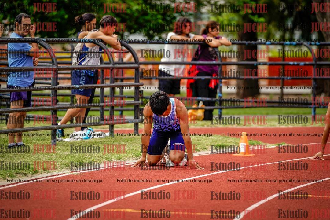 Fotos de los 200 m llanos de varones