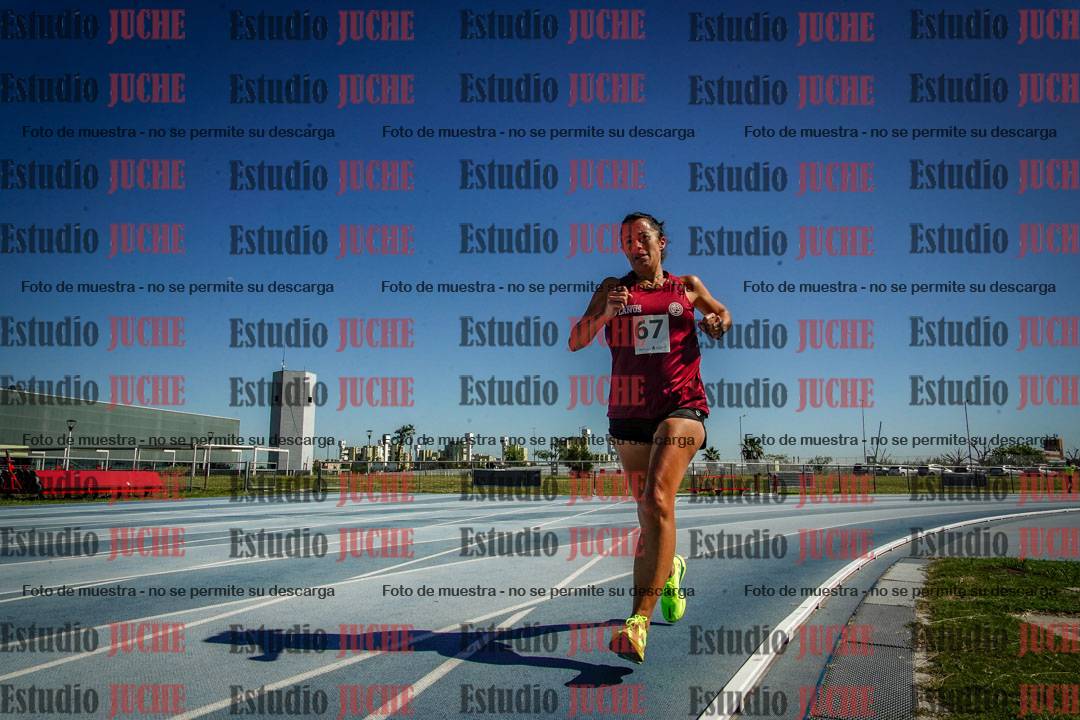 Fotos de los 5000 m de mujeres y varones - serie 2
