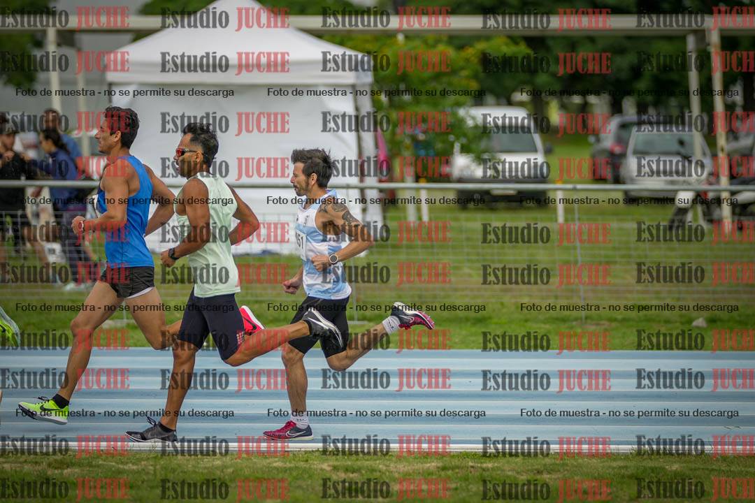 Fotos de los 1000 m llanos de varones