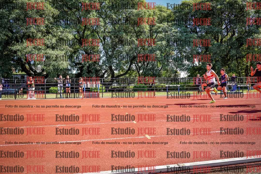 Fotos de los 100 m llanos de varones
