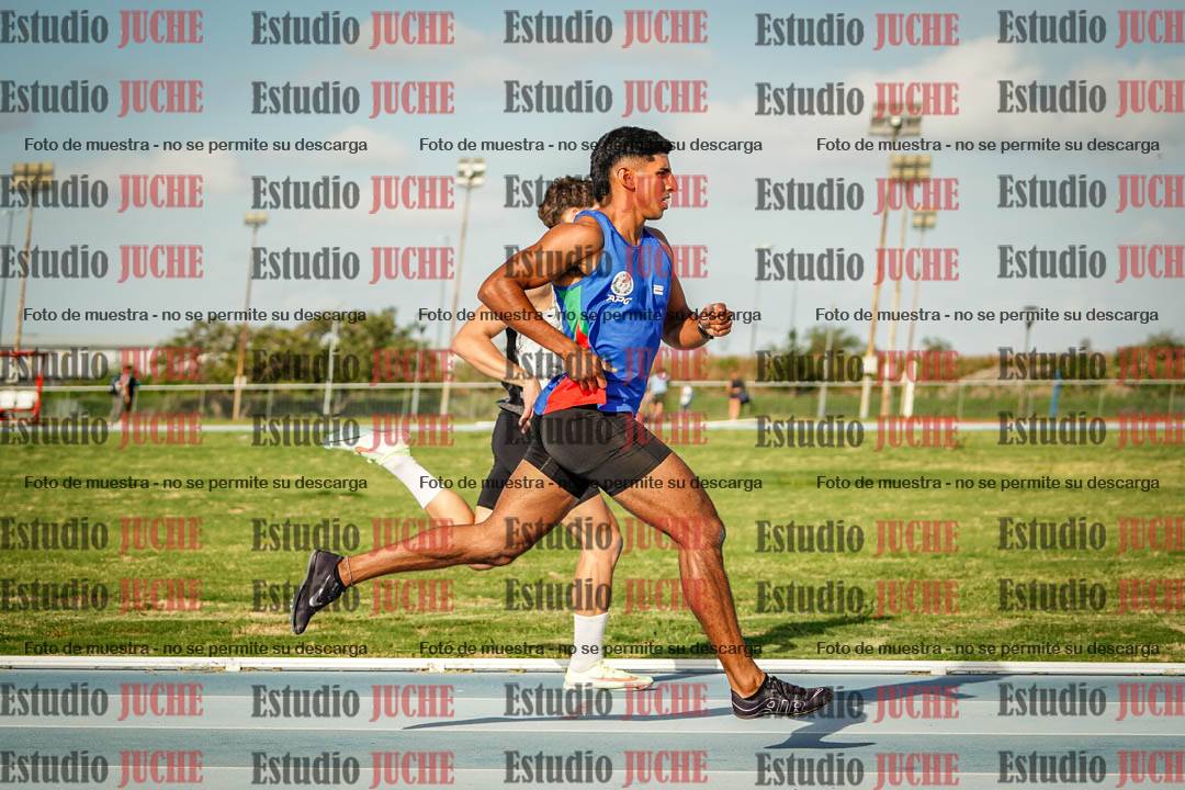 Fotos de los 400 m llanos de varones