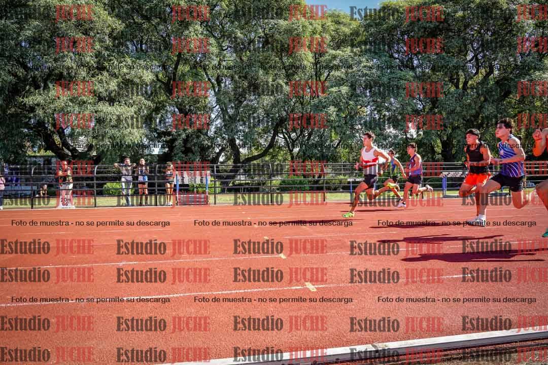 Fotos de los 100 m llanos de varones
