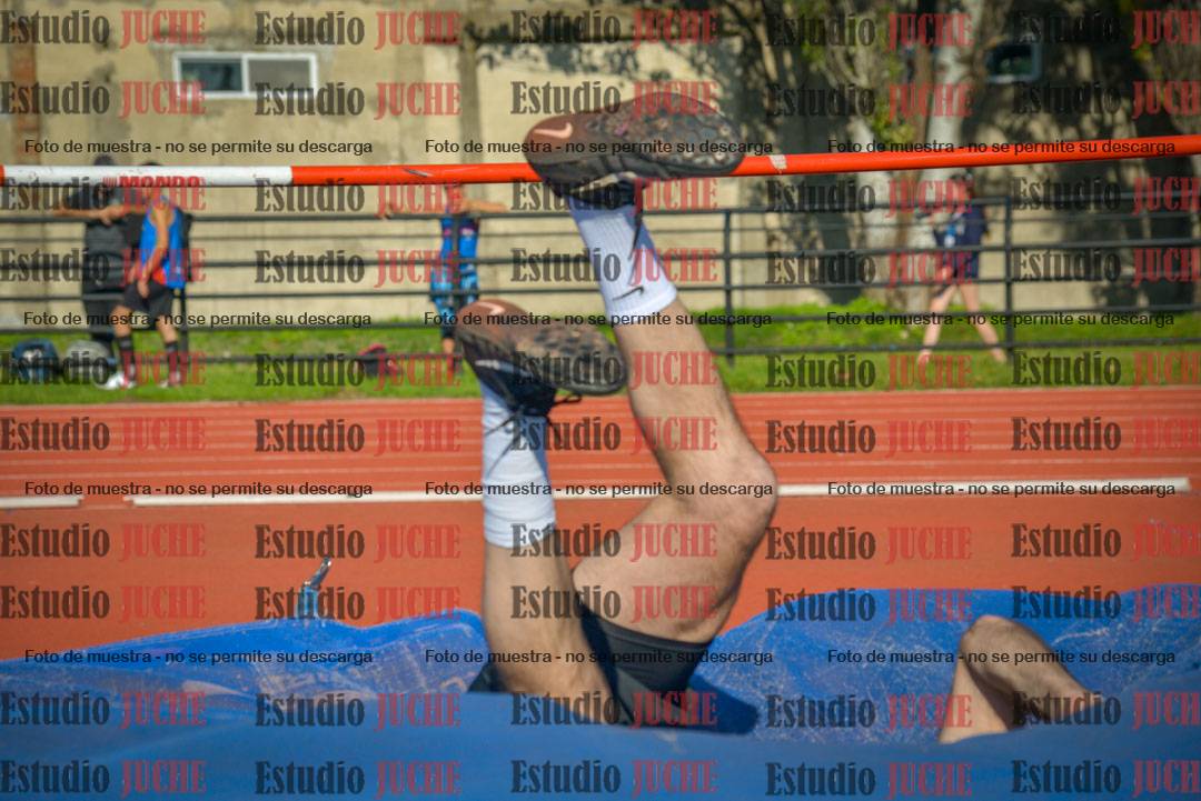 Fotos del salto en alto - grupo 1