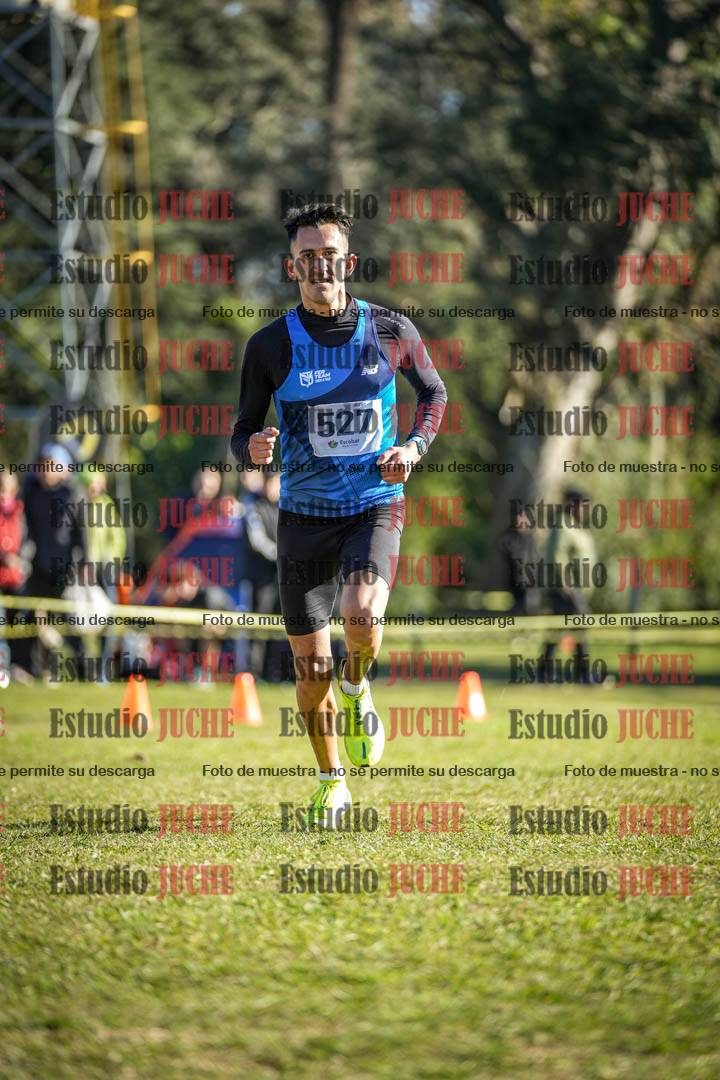 Fotos de la llegada del cross de 4000 m - varones