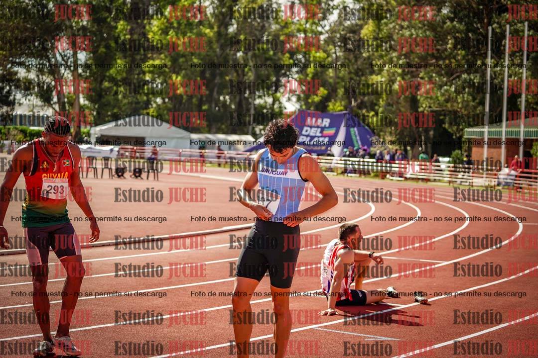 Fotos de algunos extras y podios del día 3