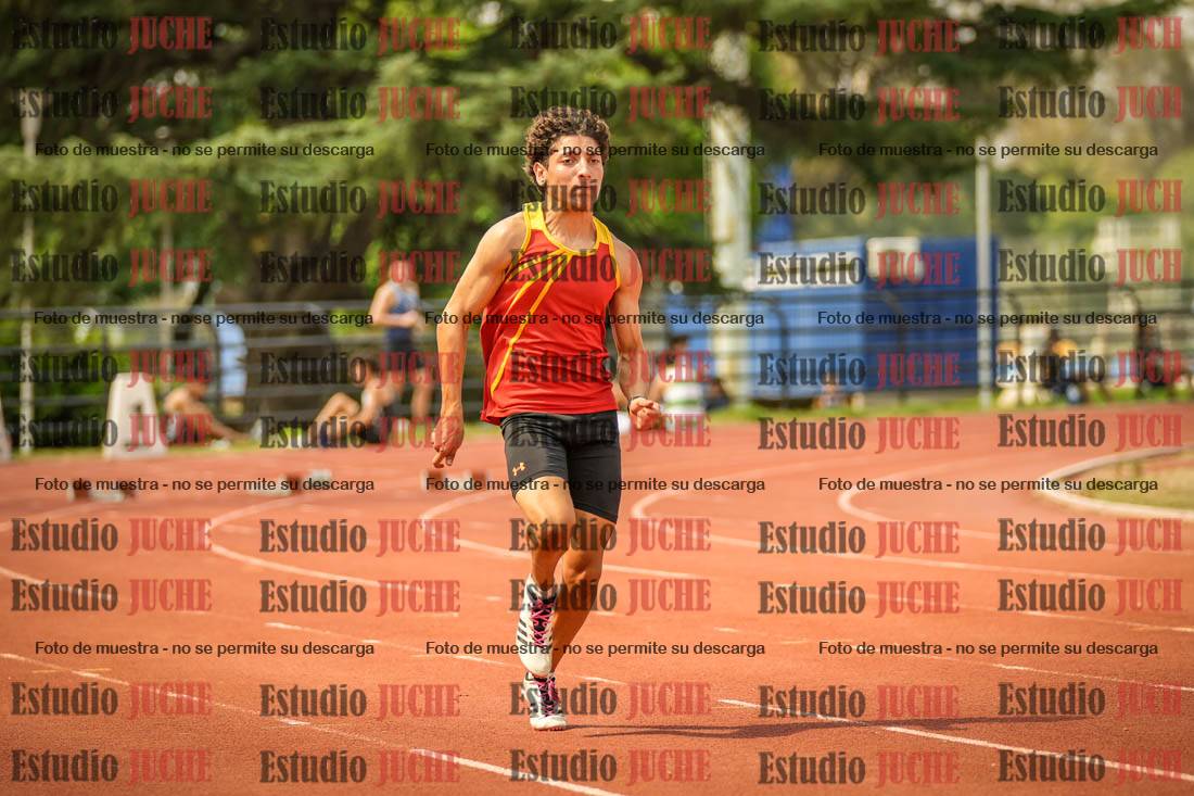 Fotos de los 100 m llanos de varones