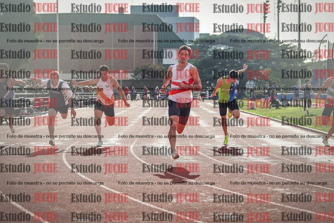 Fotos de los 100 m llanos de varones