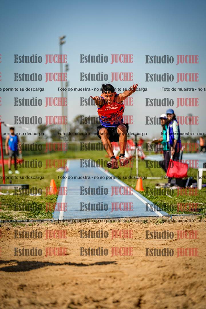 Fotos del salto triple de varones