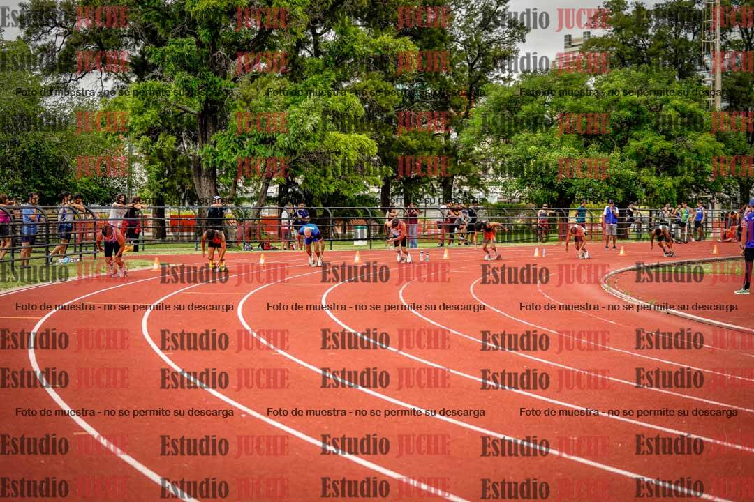 Fotos de los 200 m llanos de varones