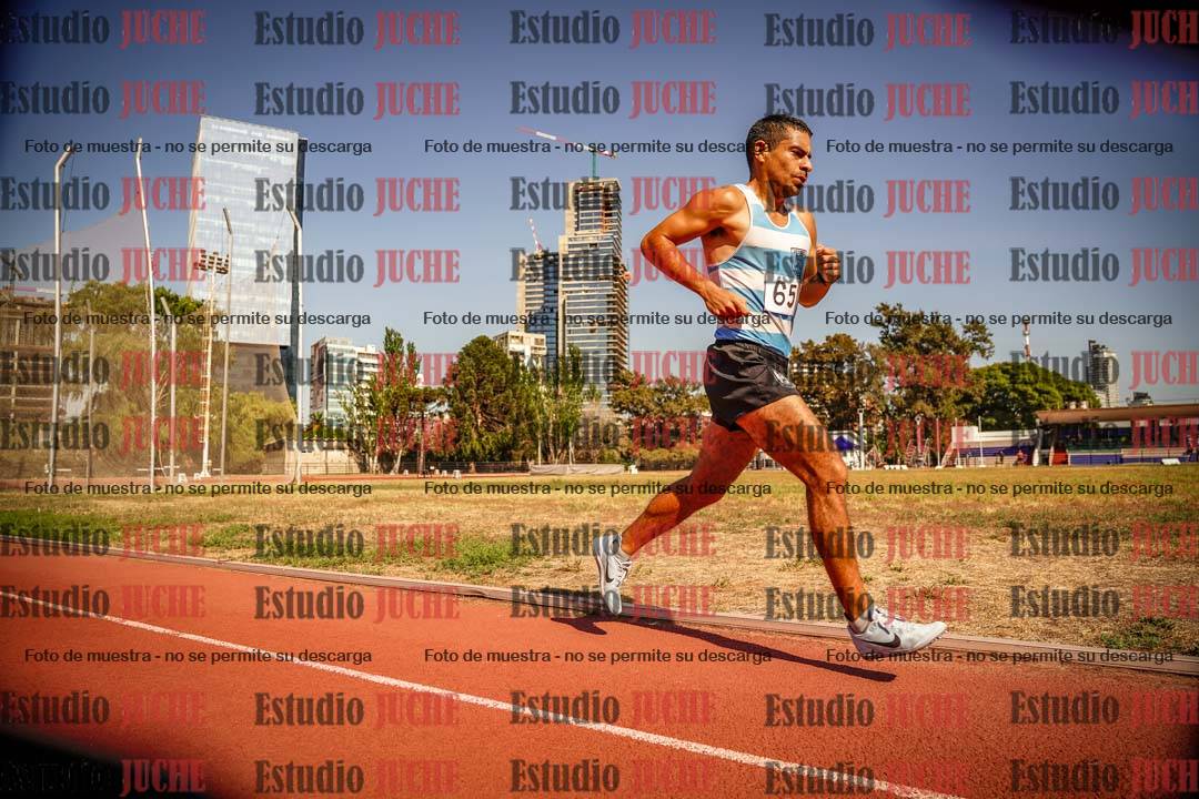 Fotos de los 3000 m llanos de varones