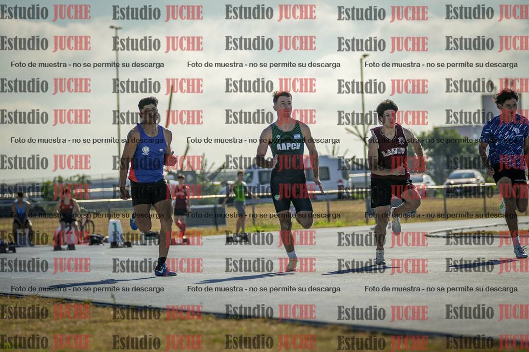 Fotos de los 100 m llanos de varones