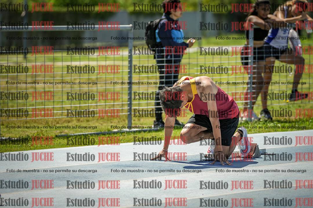Fotos de los 200 m llanos de varones